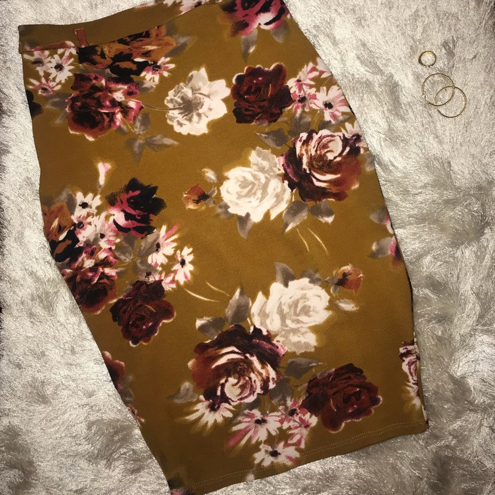 Floral Pencil Skirt Mustard